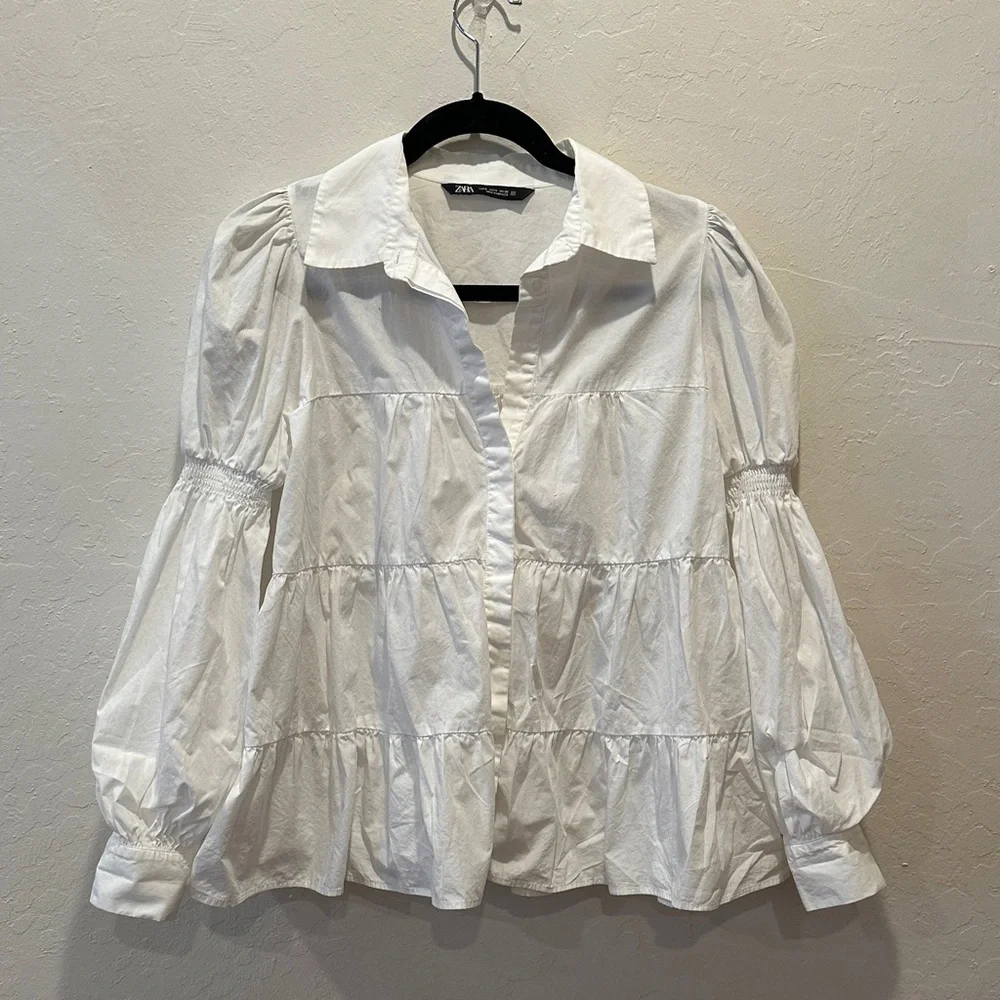 Zara Poplin Tiered Blouse with Puff Sleeves